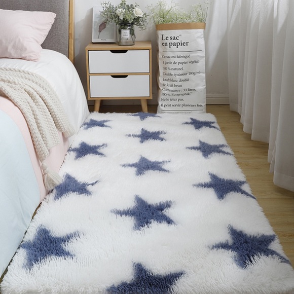 NEW! “Seeing Stars” Fuzzy Shag Faux Fur Area Rug - Picture 2 of 9